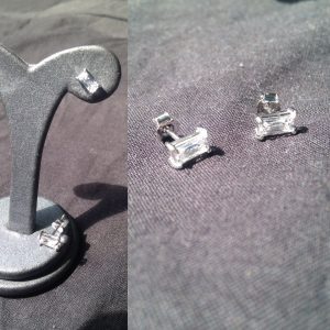 Earrings Baguet set by zirconium in silver