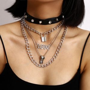 Collier gothique – Amour noir