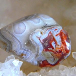 Agate Crazy, pierre roulée