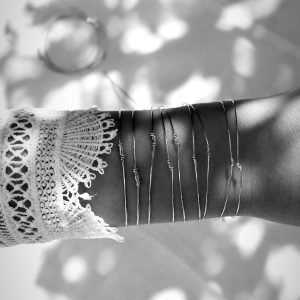 7 joncs argent Médium (3*DESTROY Diamanté + 4*WIRED)- Commande personnalisée Fanny