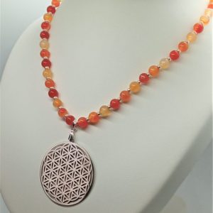Collier cornaline naturelle avec pendentif Fleur de Vie – Fait main France – Bijou énergétique