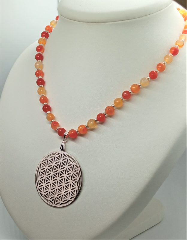 Collier cornaline naturelle avec pendentif Fleur de Vie – Fait main France – Bijou énergétique