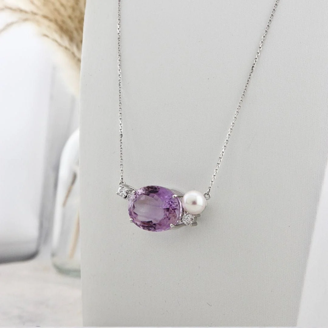 Collier Orchidée en or 14K, perle, diamants et améthyste – Image 6