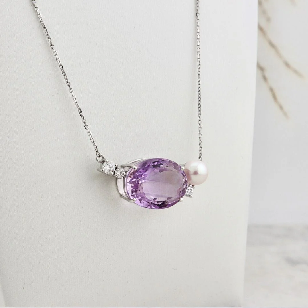 Collier Orchidée en or 14K, perle, diamants et améthyste – Image 9