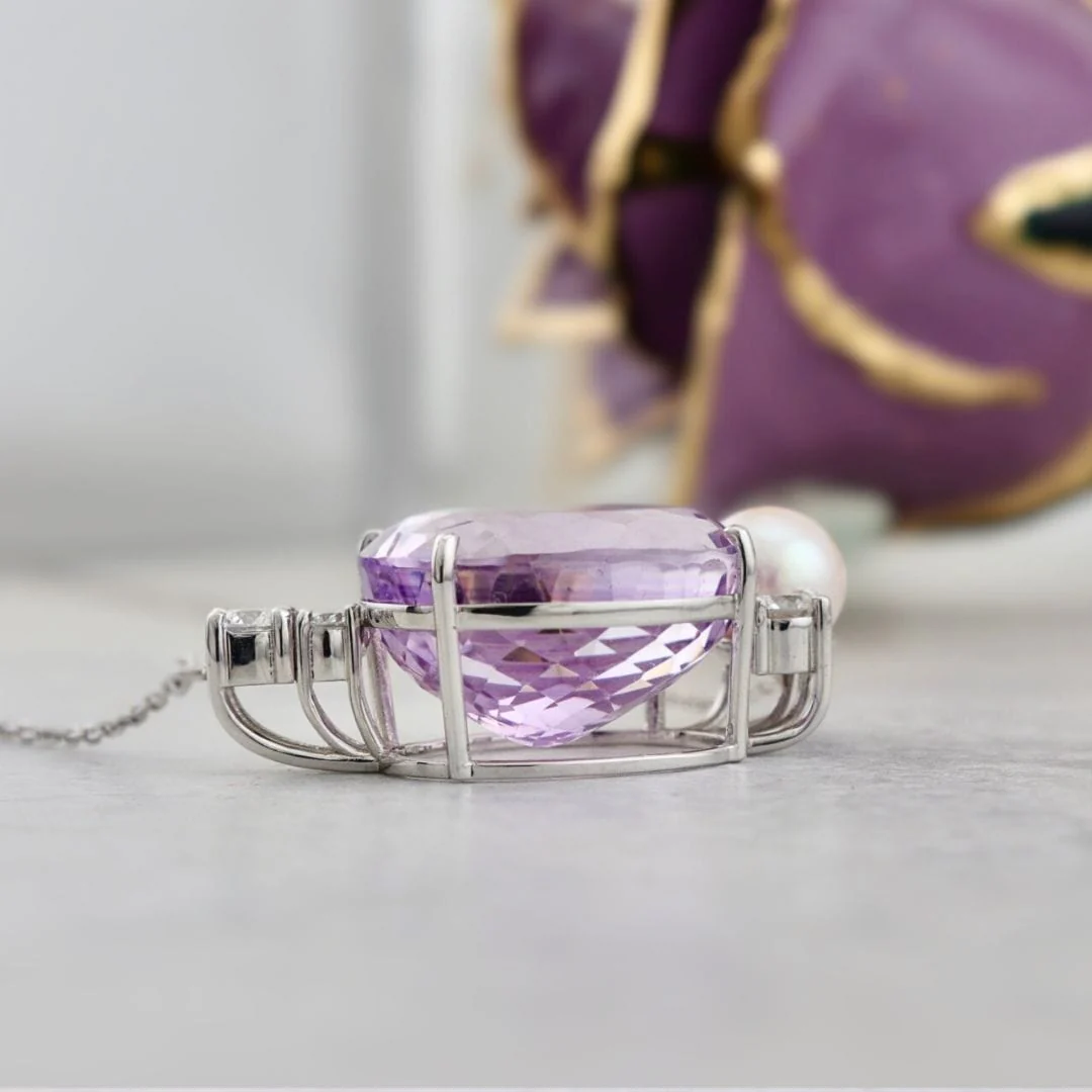 Collier Orchidée en or 14K, perle, diamants et améthyste – Image 3