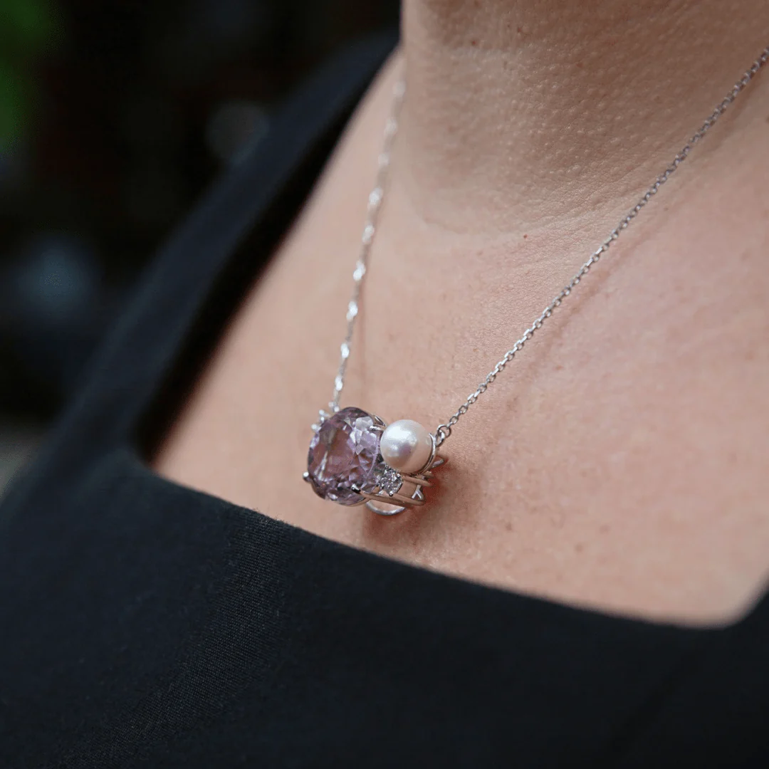 Collier Orchidée en or 14K, perle, diamants et améthyste – Image 4
