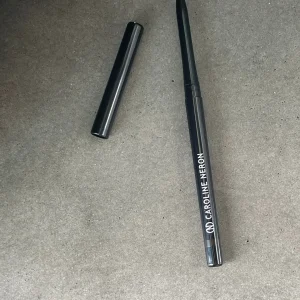 Crayon pour les yeux brun chocolat