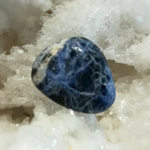 Sodalite, pierre roulée