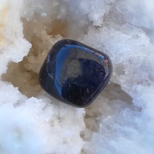 Iolite ou Cordiérite