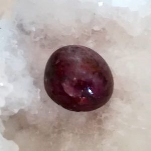 Rubis, pierre roulée